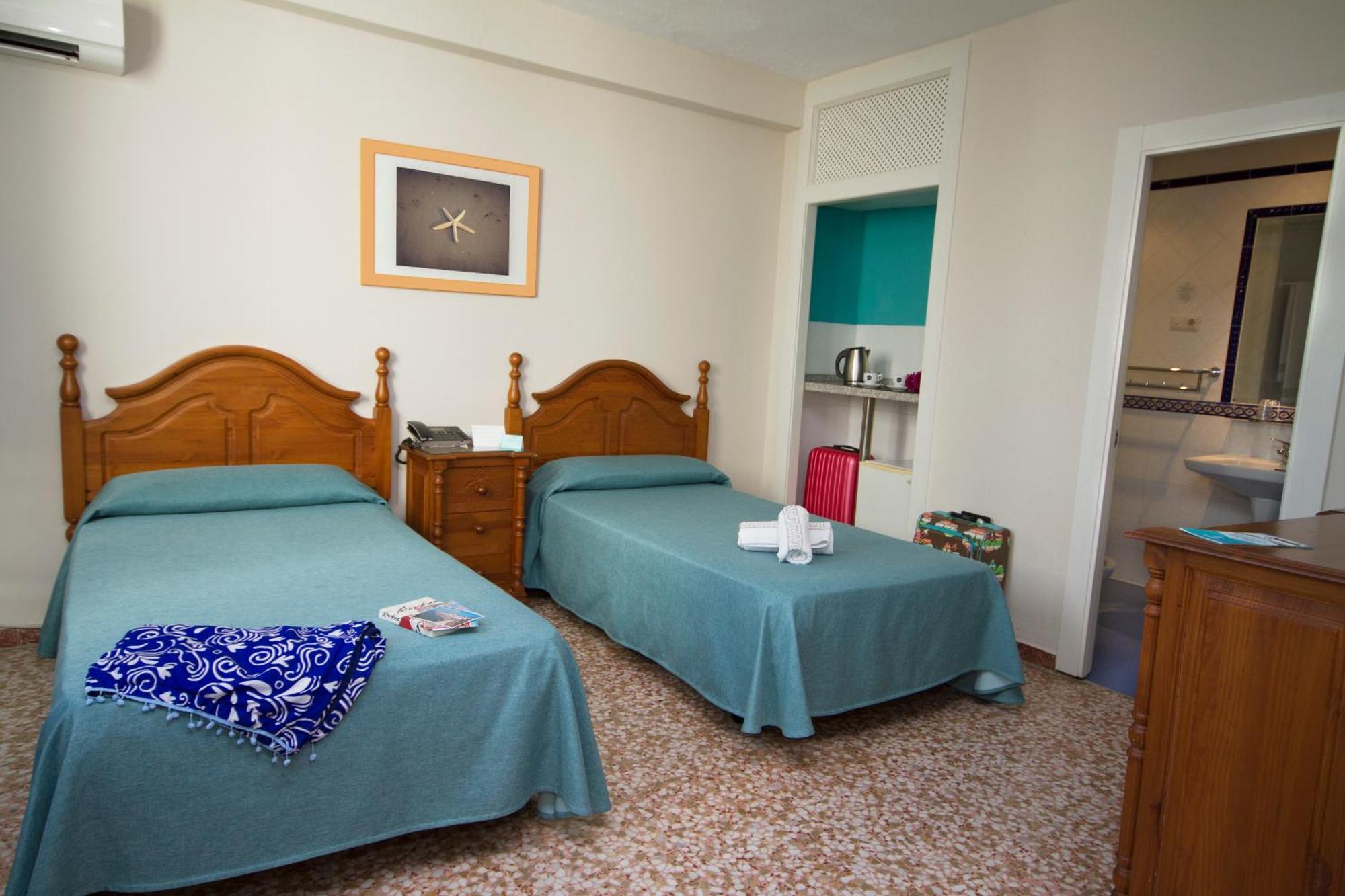 Hotel Moon Dreams Mediterraneo Torremolinos Esterno foto