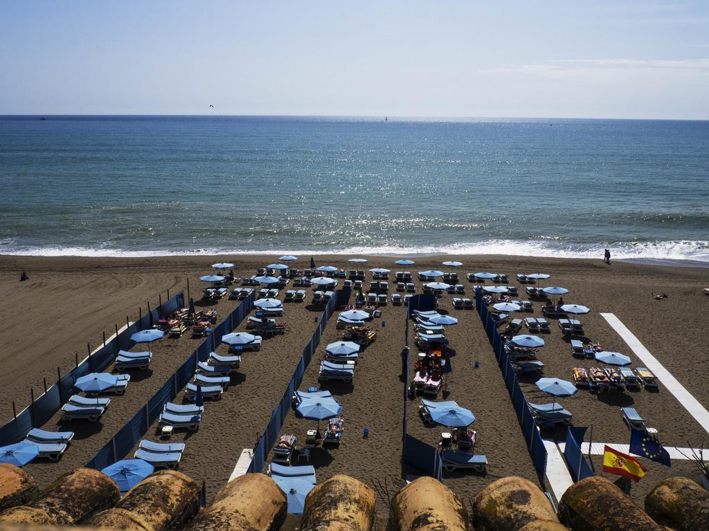 Hotel Moon Dreams Mediterraneo Torremolinos Esterno foto