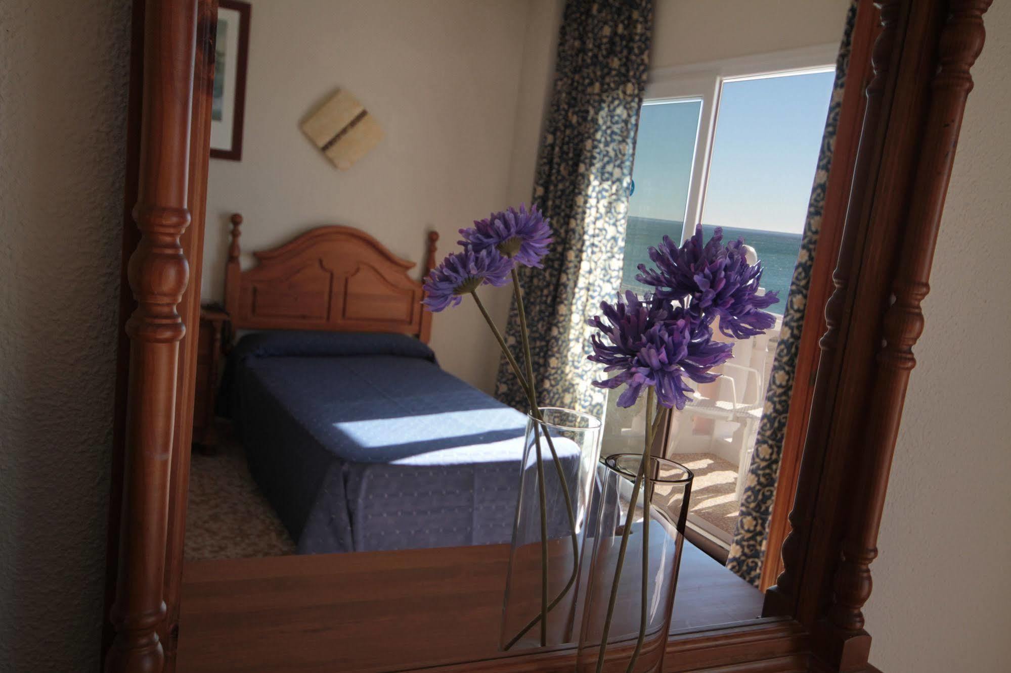 Hotel Moon Dreams Mediterraneo Torremolinos Esterno foto